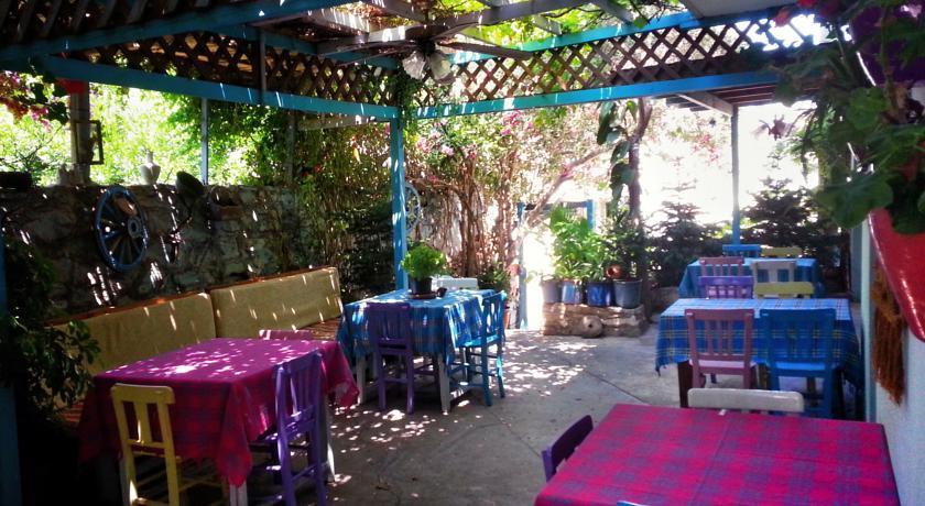 Parmis Rooms Çeşme Exterior foto