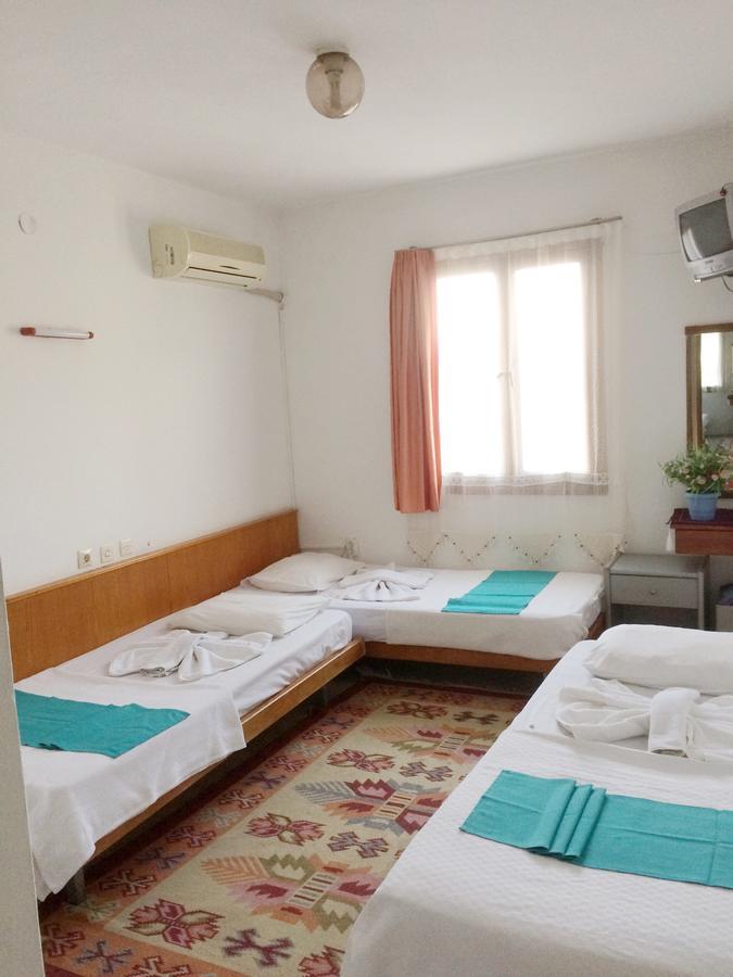 Parmis Rooms Çeşme Exterior foto