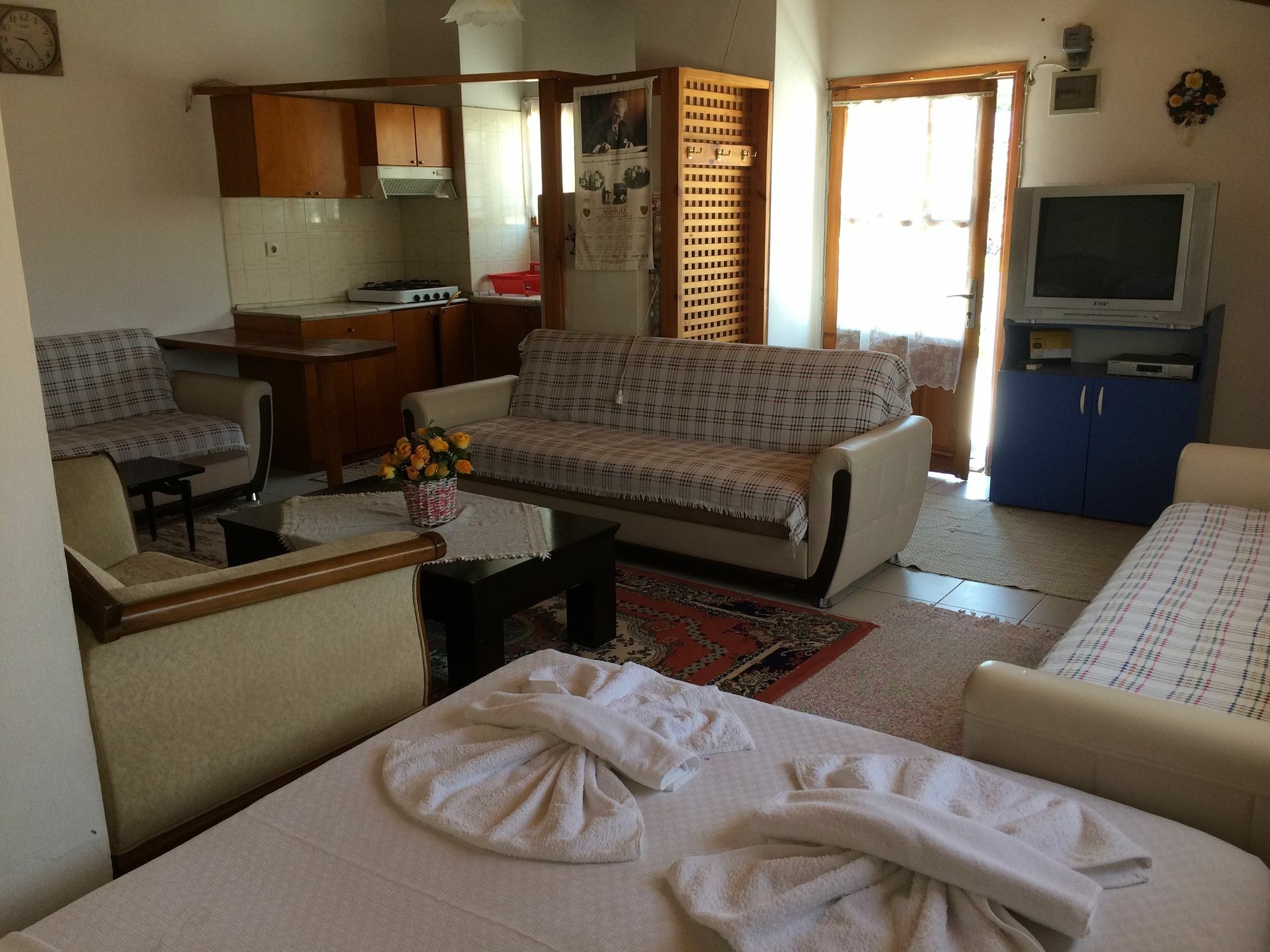 Parmis Rooms Çeşme Exterior foto